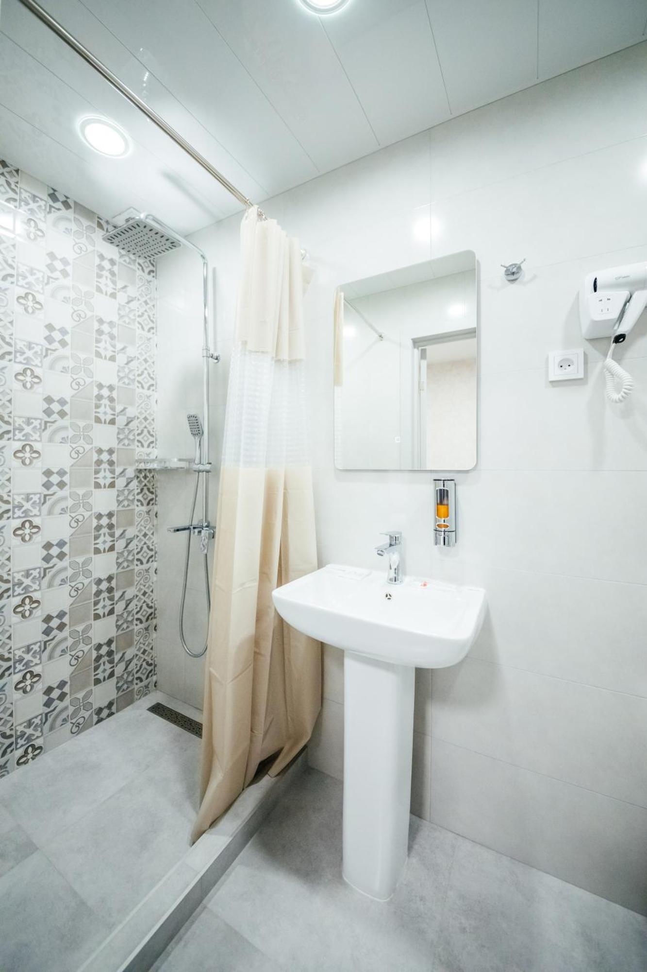 Chief Hotel Gyumri Bagian luar foto