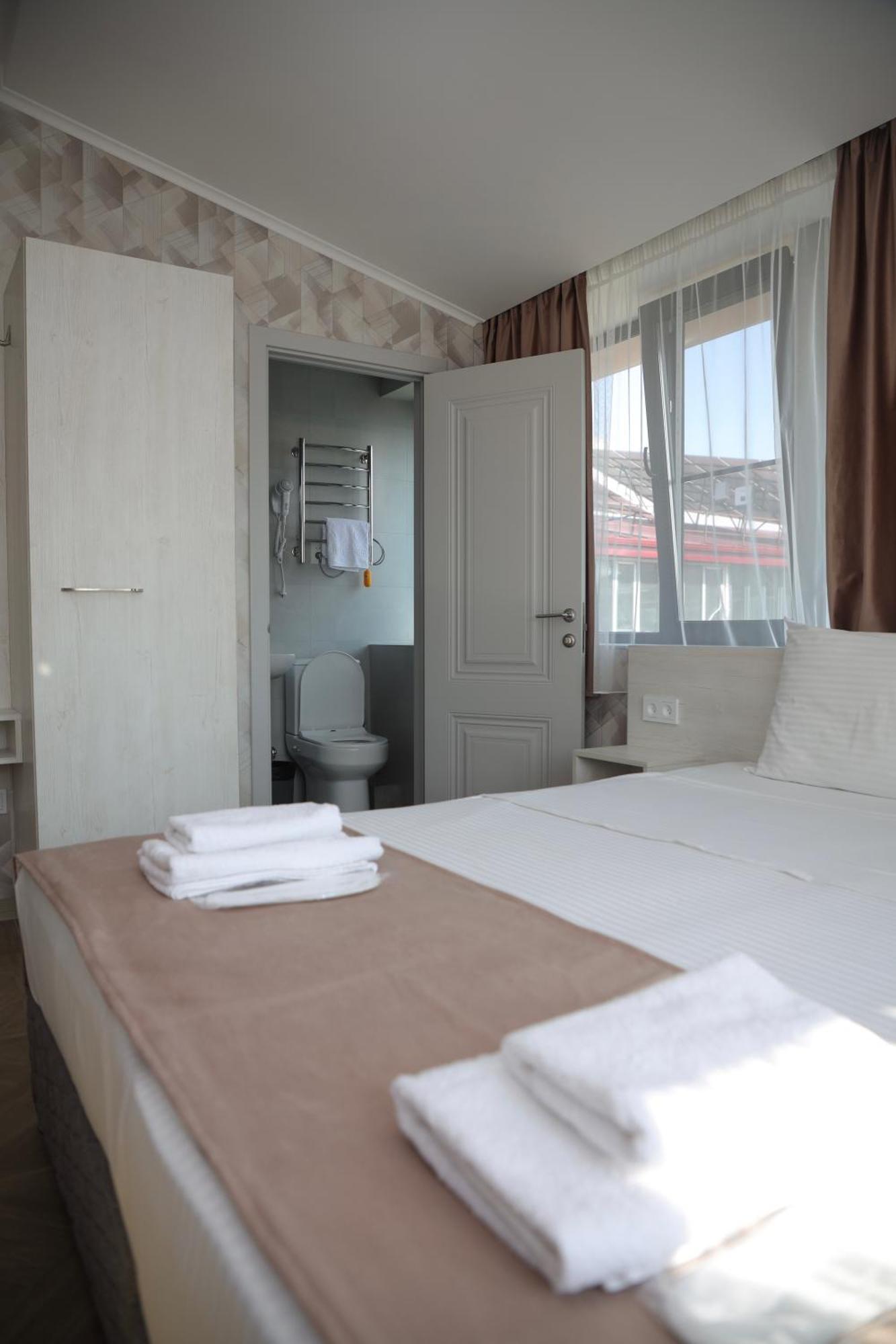 Chief Hotel Gyumri Bagian luar foto